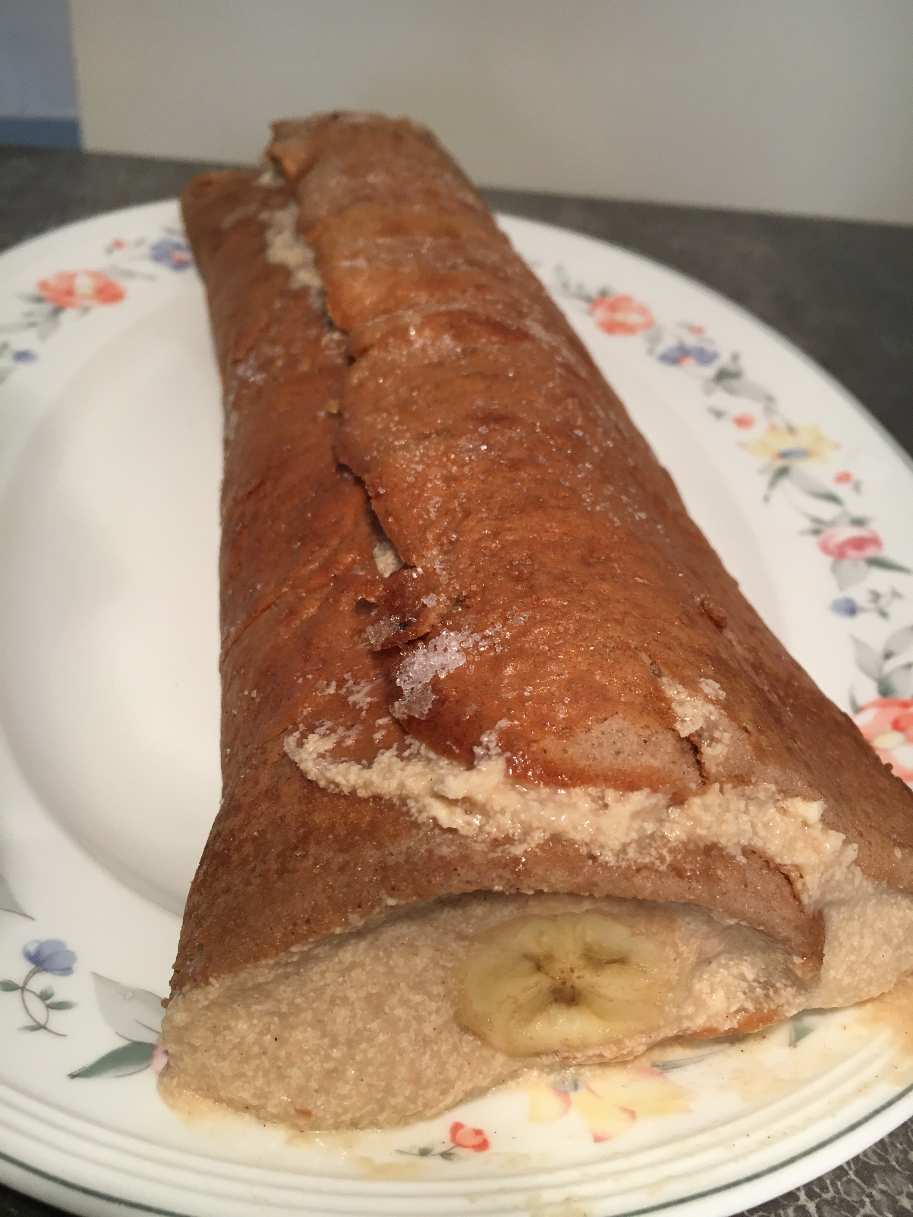 Biskuitrolle mit Zimt und Banane | Homemade by Kati